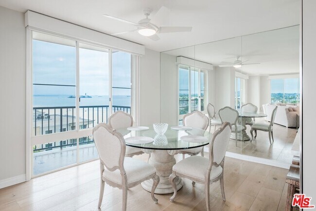 Foto del edificio - 850 E Ocean Blvd