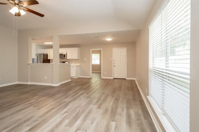 Foto del edificio - 4927 Winnipeg Blvd