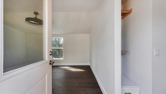 Building Photo - 65 County Rd 5002