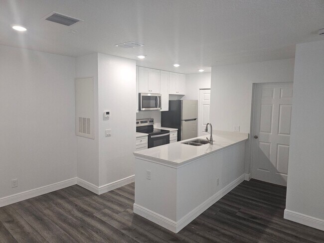 Foto del edificio - 3024 Parkway Blvd