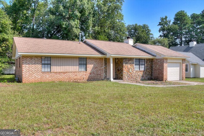 Building Photo - 4431 Whisperwood Dr