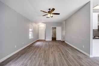 Building Photo - 3413 Ruby Red Dr