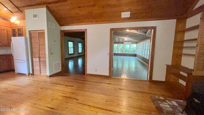 Building Photo - 4110 Ponte Vedra Blvd