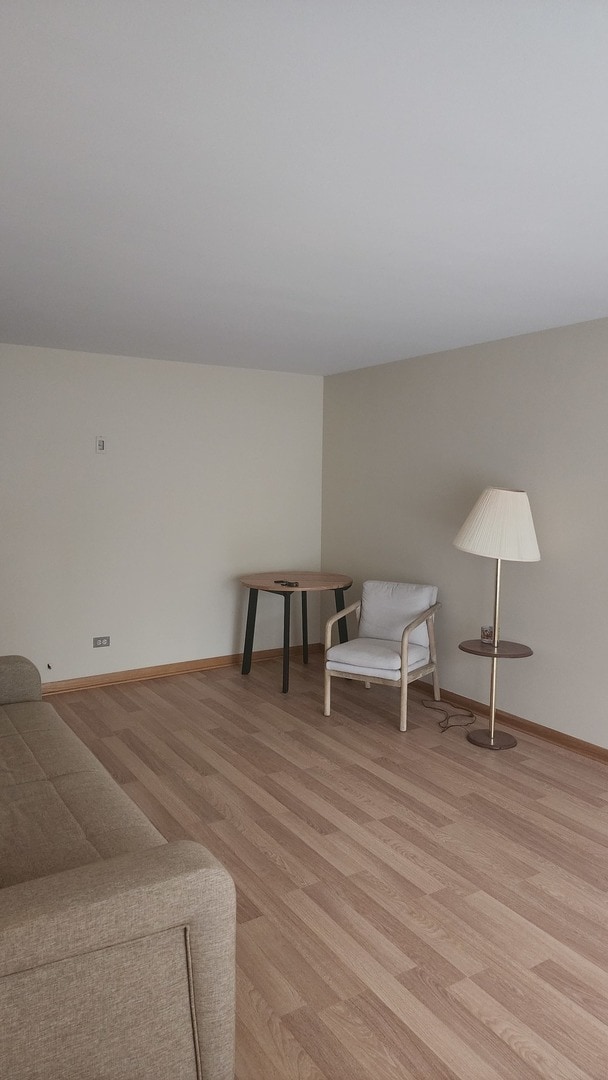 Foto del edificio - 5432 S Neva Ave