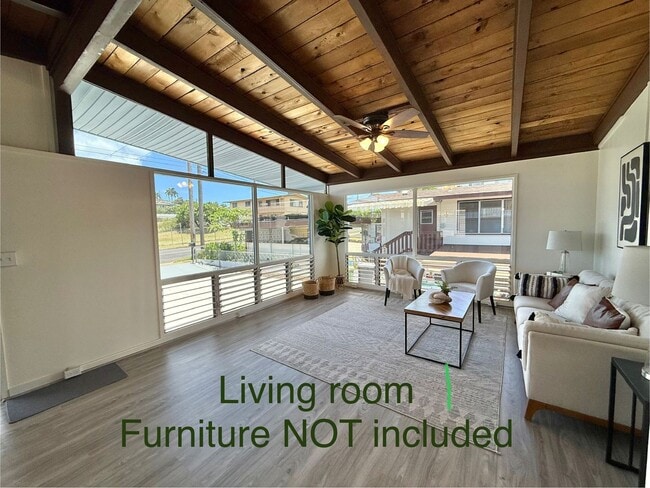 Building Photo - Modern two story Kaimuki home - all new ki...