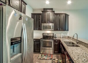 Building Photo - 1307 Mill Pond Ln