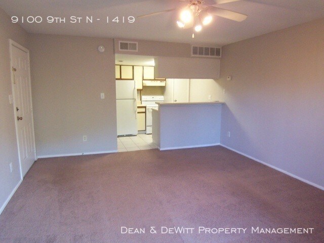 Building Photo - 1/1 Condo N St Pete-Pool, Tennis, Gym-Gated