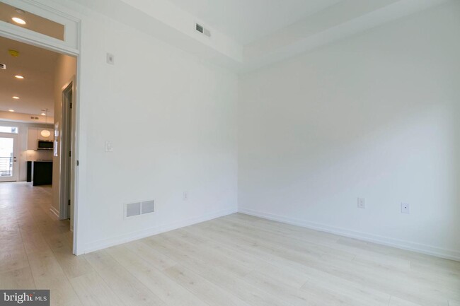 Building Photo - 1230 N Taney St