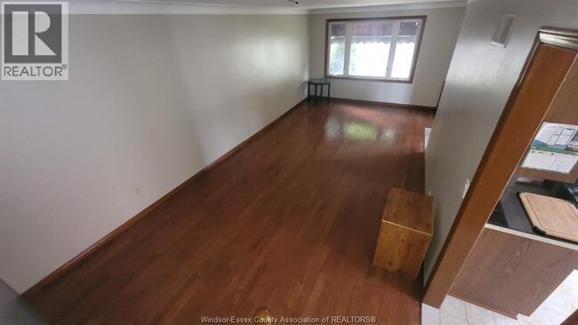 Building Photo - 1058 Riverdale Ave