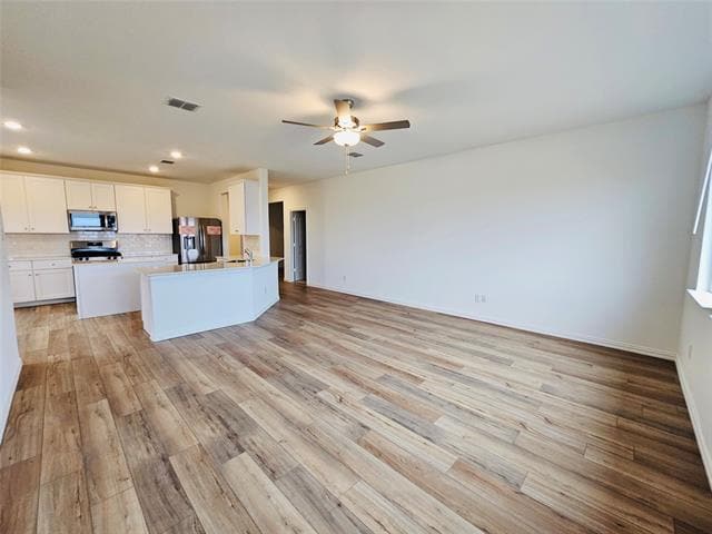Building Photo - 953 Dustwood Dr