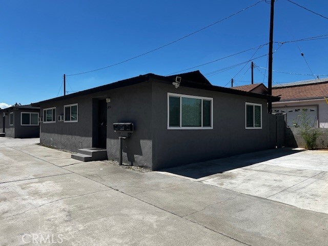 Building Photo - 8036 Whitmore St