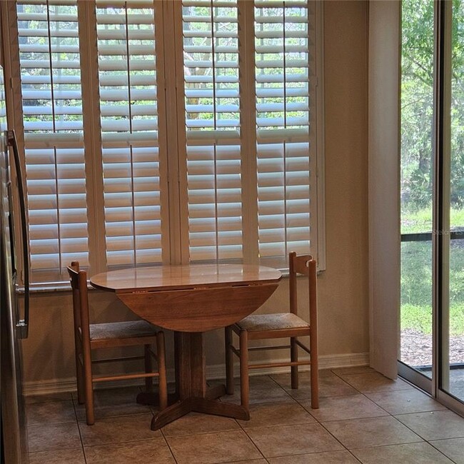 Building Photo - 8110 Villa Grande Ct