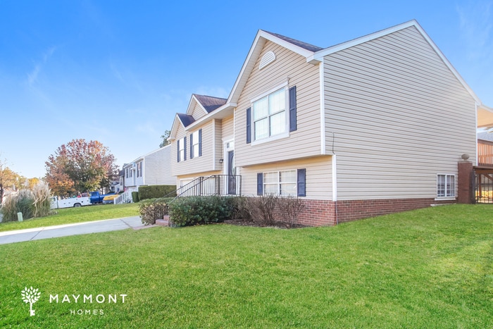 Building Photo - Inviting Home in West Columbia, SC