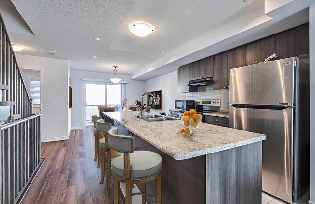 Photo du bâtiment - 2500 Hill Rise Crt