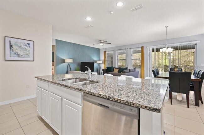 Foto del edificio - 5276 Oakbourne Ave