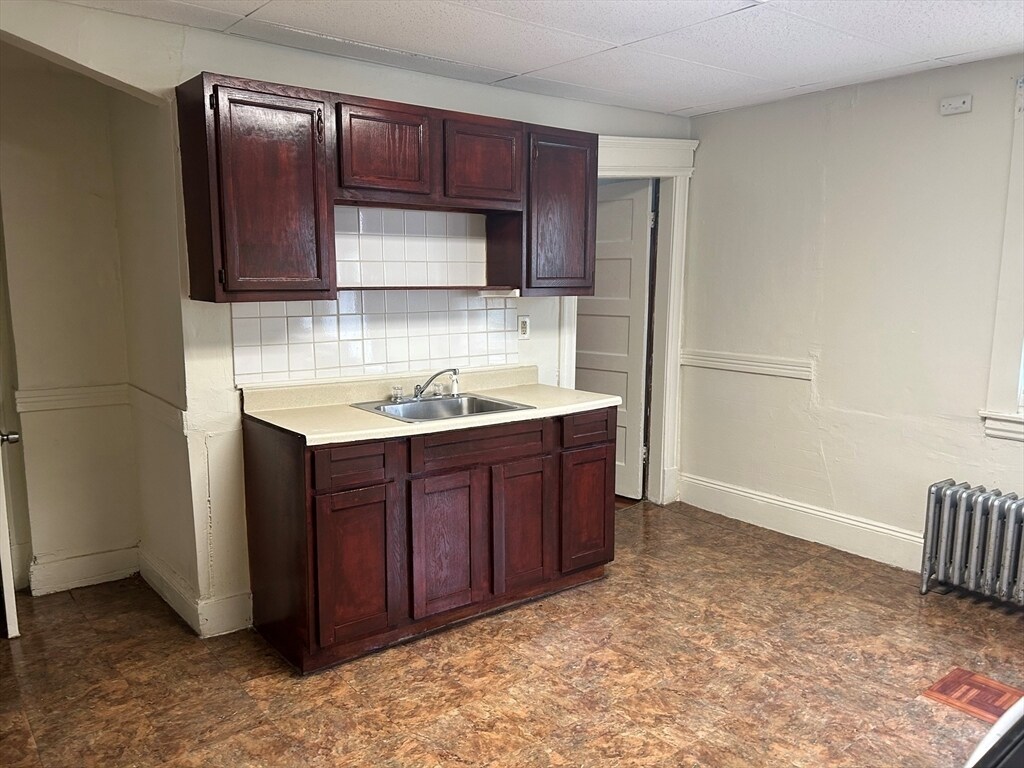 Foto principal - 448 Dickinson St