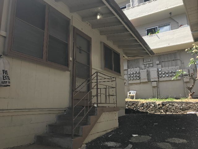 Building Photo - 1610 Emerson St