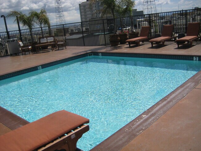 Pool - 312 W 5th St