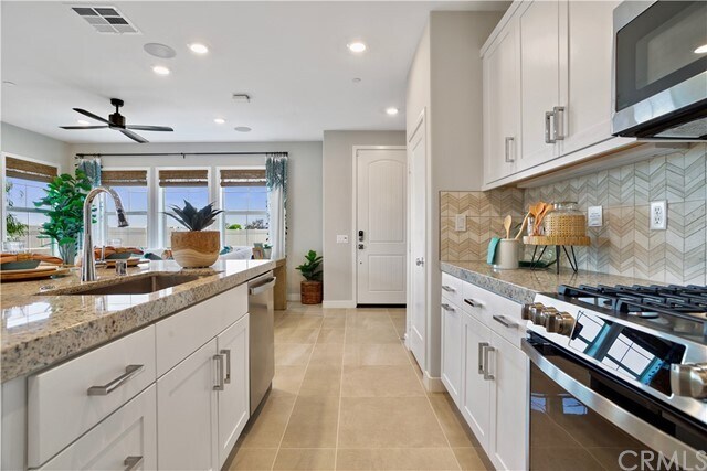 Foto del edificio - 12221 Summer Ln