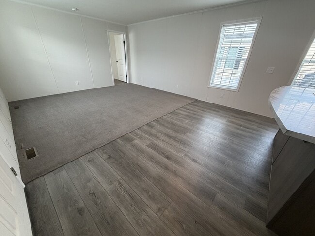 Building Photo - 15882 Villaire Ave