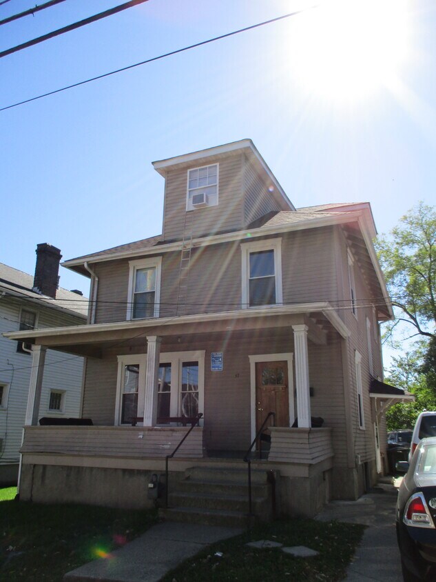 37 E Carpenter St, Athens, OH 45701 House Rental in Athens, OH
