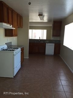 Building Photo - 4452 W 137th St