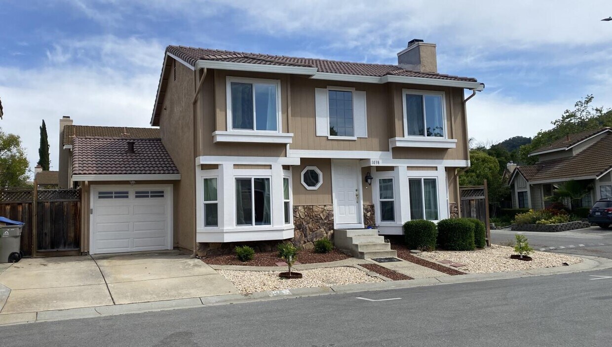 1038 Alamitos Creek Dr, San Jose, CA 95120 House Rental in San Jose, CA