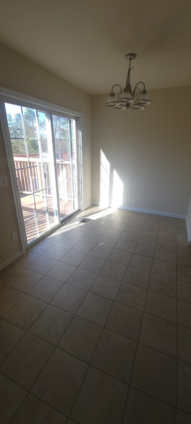 Foto del edificio - 1134 Pin Oak Dr