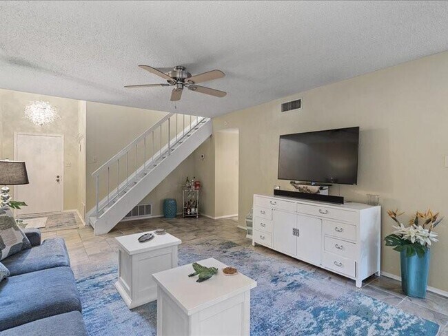 Foto del edificio - 1607 Coronado Hills Dr