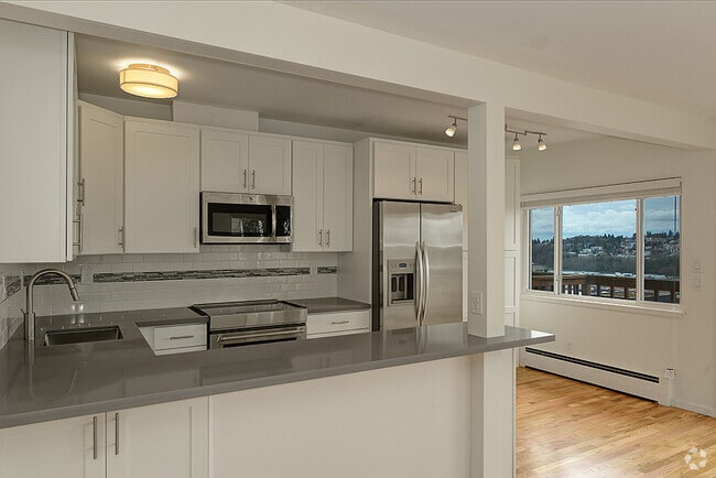 Building Photo - 2563 13th Avenue West