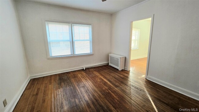 Building Photo - 68-09 Alderton St