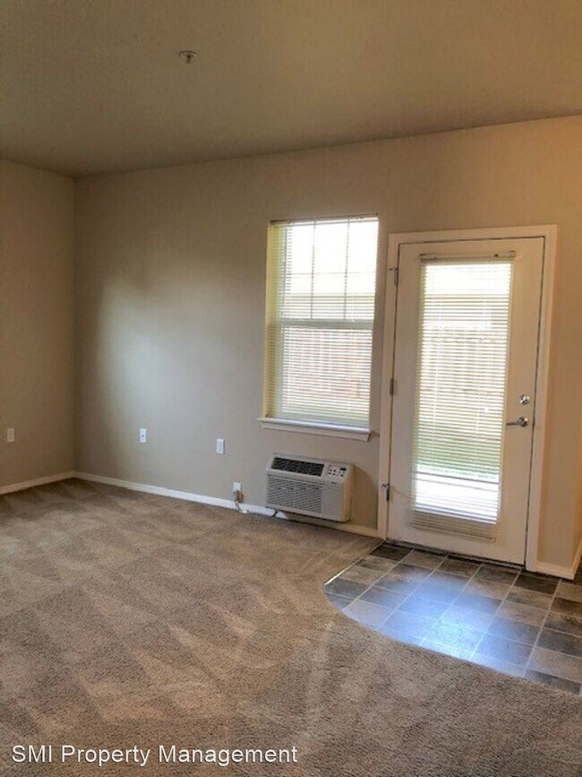 Foto del edificio - 2 br, 2 bath Apartment - 1124 McGee Court ...