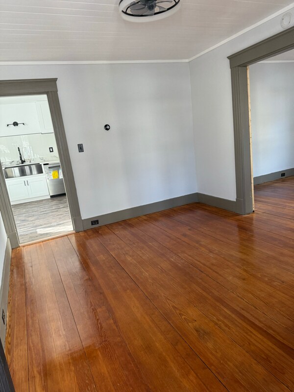 Foto del edificio - 3 Keller Ave