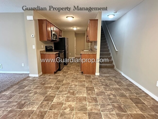Building Photo - North Brooklyn Park Town Homes, Dedicated ...