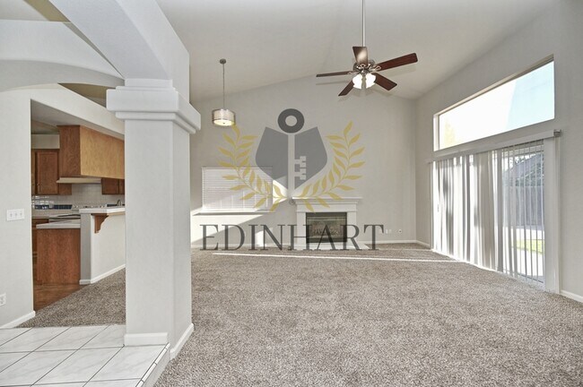 Foto del edificio - 774 Applegate Ave