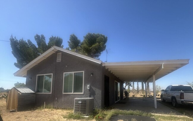 Building Photo - 40608 13th St W