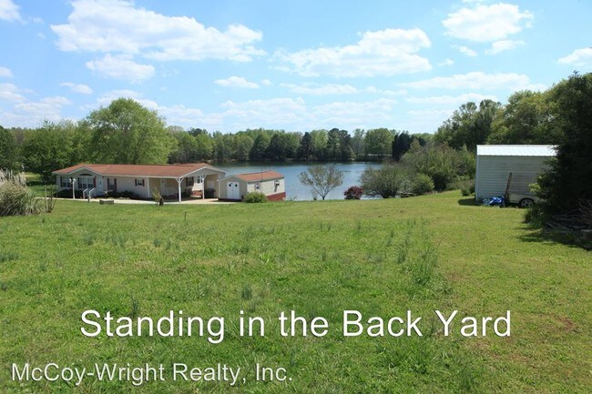 Foto del edificio - 3 br, 2 bath House - 111 Flynn Dr.