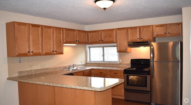 Building Photo - Lake Clair Apartments