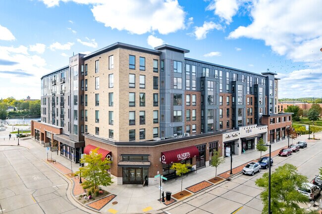 Foto del edificio - Haymarket Landing Apartments