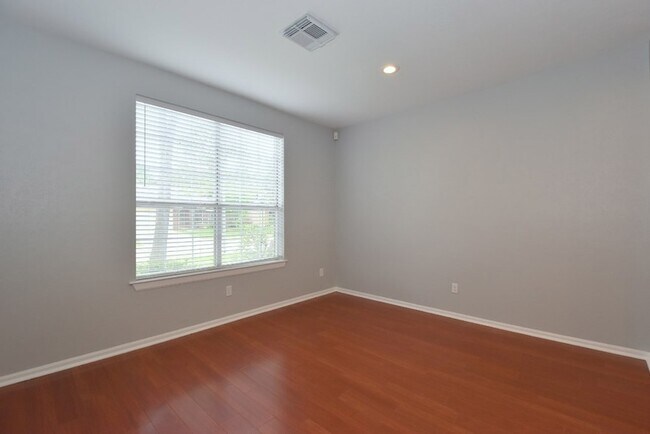 Foto del edificio - 20415 Lonestar Oak St