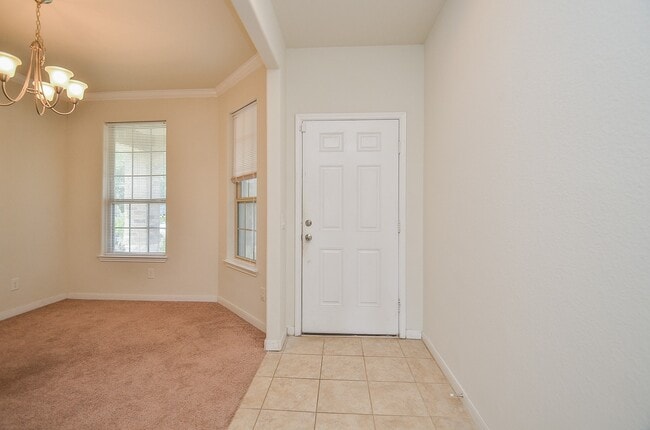 Building Photo - 16608 Spirit Lake Ct