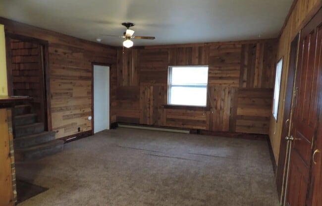 Building Photo - Two Bedroom Home in Downtown Odell