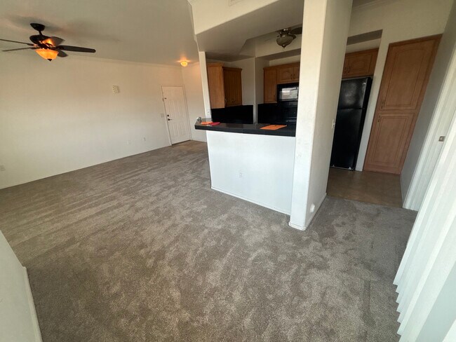 Foto del edificio - 13700 N Fountain Hills Blvd