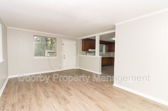 Foto del edificio - 3003 Addison Rd