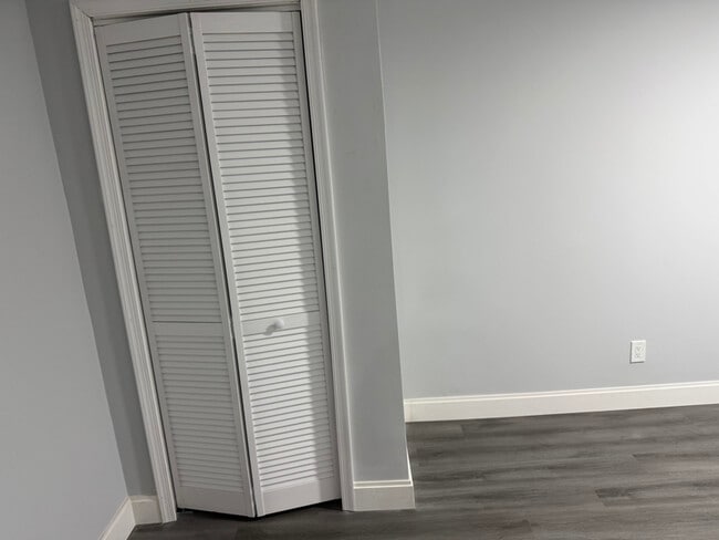 Photo - 330 Suter Rd Apartment