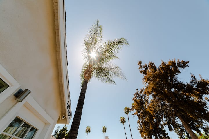 Foto principal - 14836 Archwood St