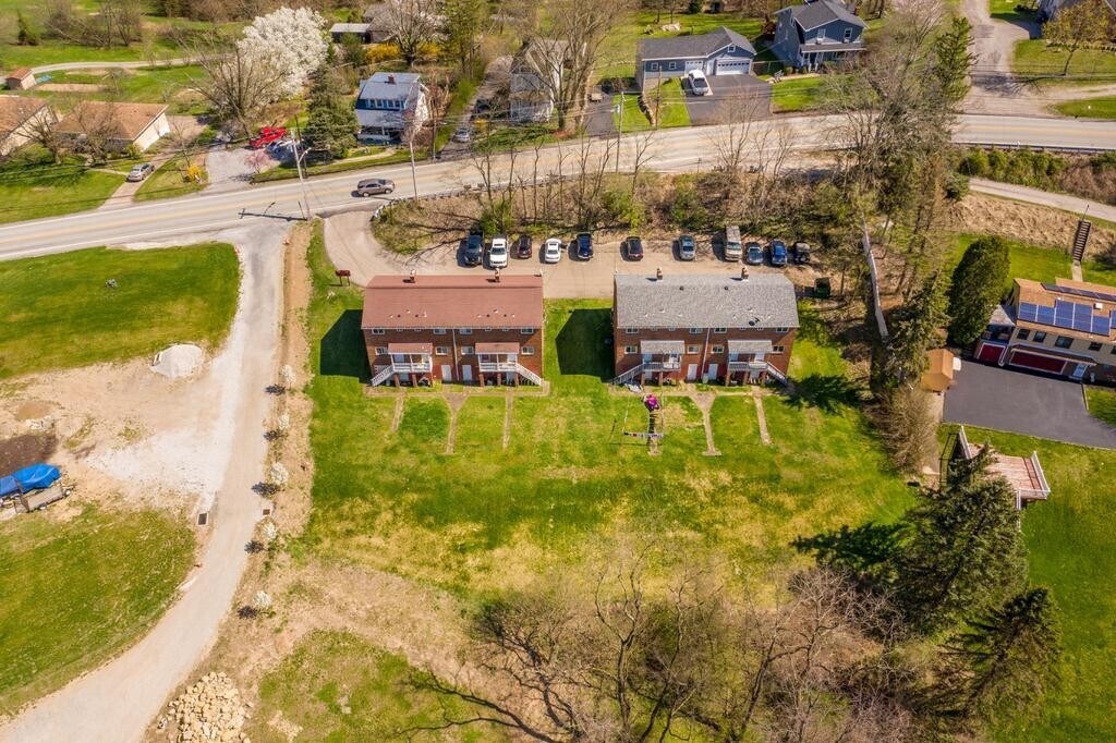 1202 Maple Street Ext, Coraopolis, PA 15108 Townhome Rentals in