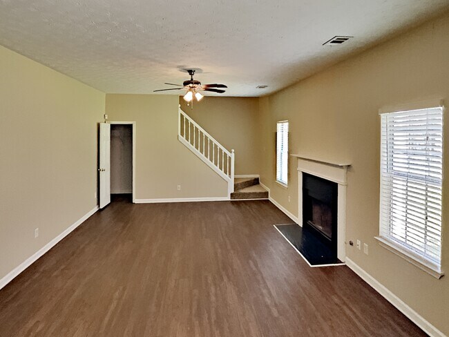 Building Photo - 721 Conisburgh Court
