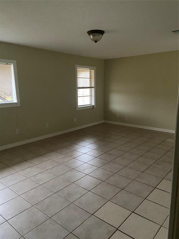 Building Photo - 15915 Indian Springs Trail