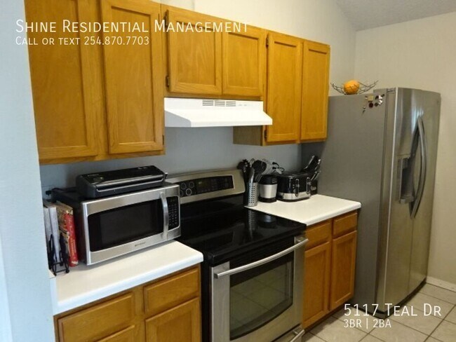 Foto del edificio - 5117 Teal Dr